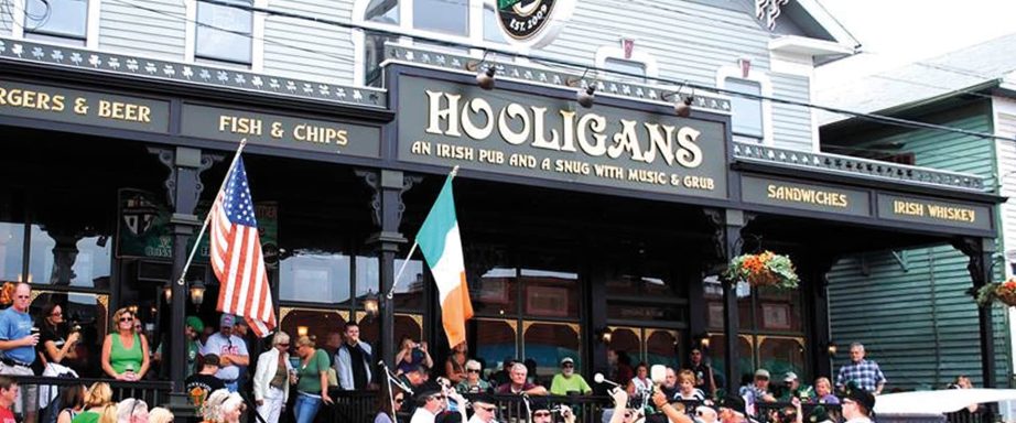 Hooligans Tavern